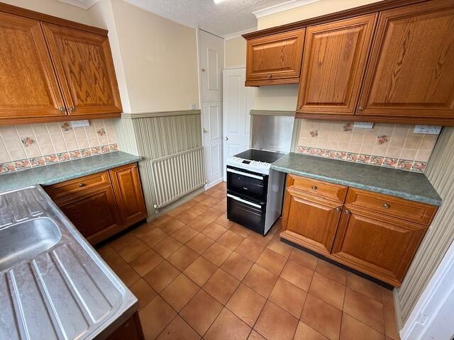 House in Nottingham - View 4