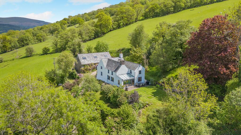 Main image of property: Dyffryn Crawnon, Llangynidr, NP8