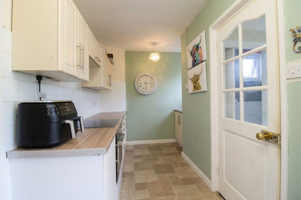 Nepaul Road, Tidworth, SP9 photo 4