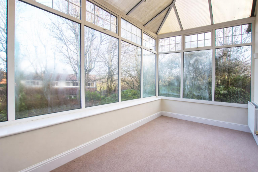 Additional image 33 of 'Heatherby' Astley Bank