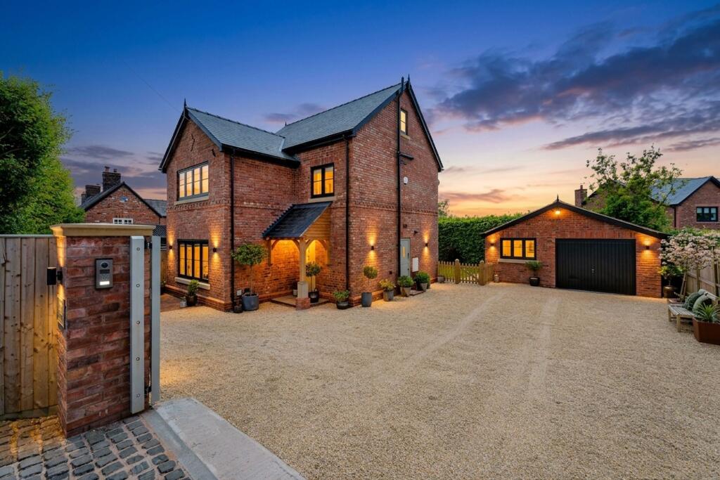 Main image of property: Mulberry Cottage, Chester Road, Tarporley, CW6 9JA
