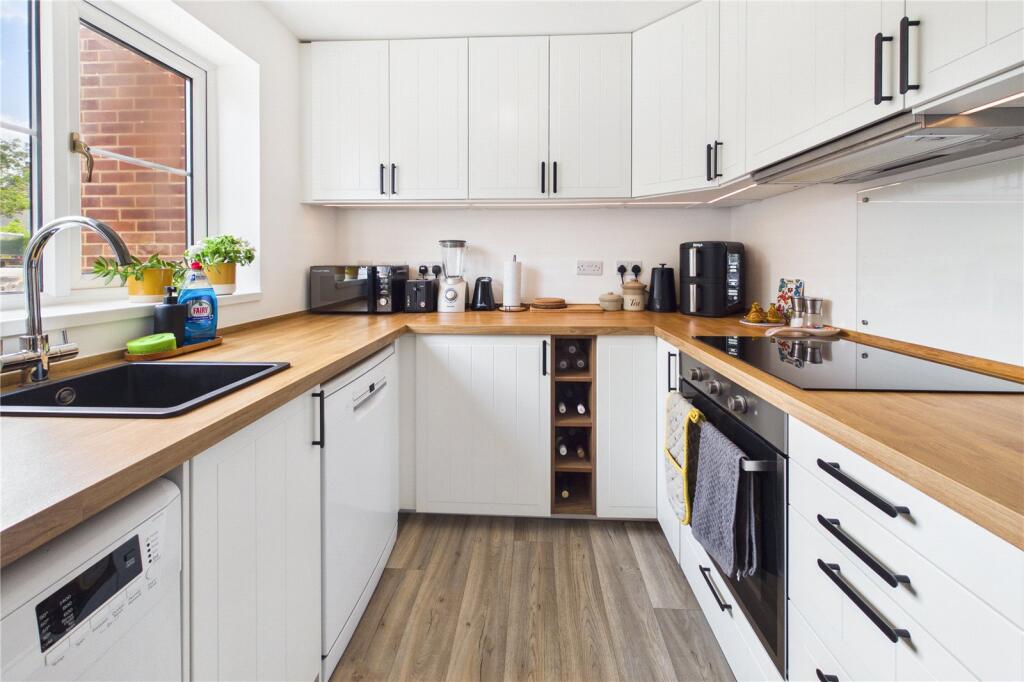 House in Hungerford, West Berkshire - View 3