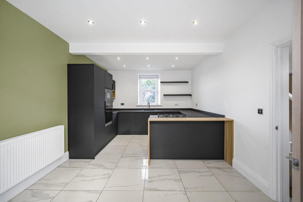House in Newbridge, Caerphilly - More