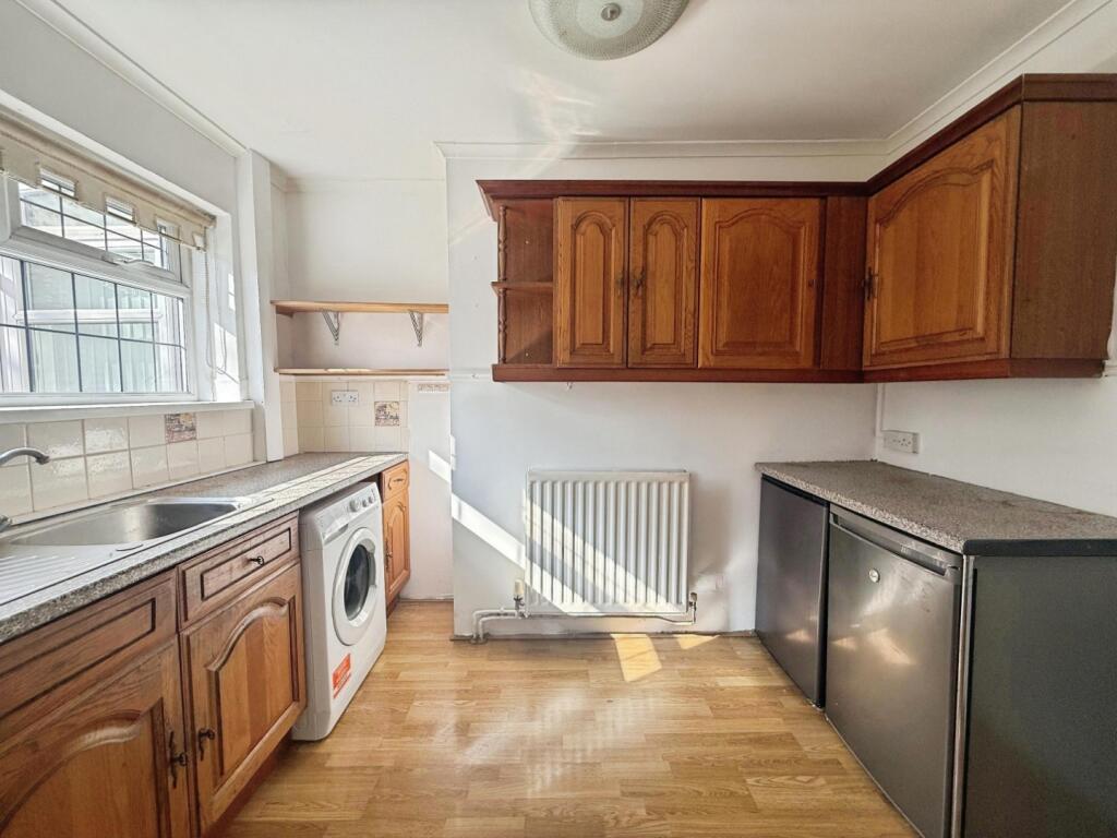 Main image of property: Endfield Road, Sheffield