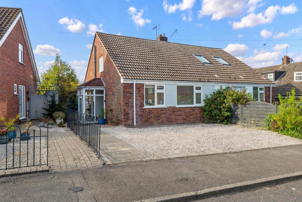 Main image of property: Court Close, Bishops Tachbrook, Leamington Spa
