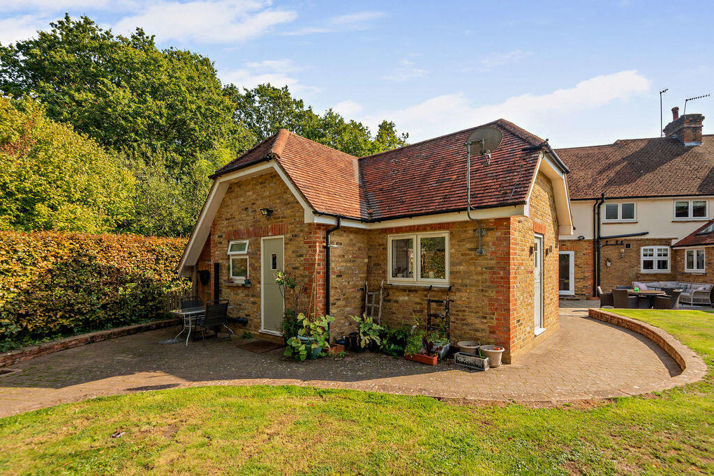 House in Guildford, Shere - More