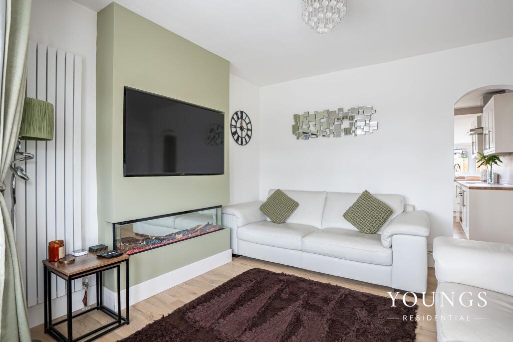 House in Southend-on-Sea - View 4