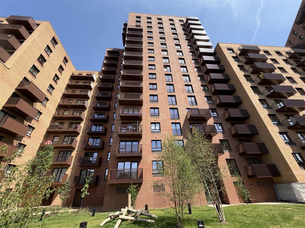 Main image of property: 373 Horn Lane, Acton, London