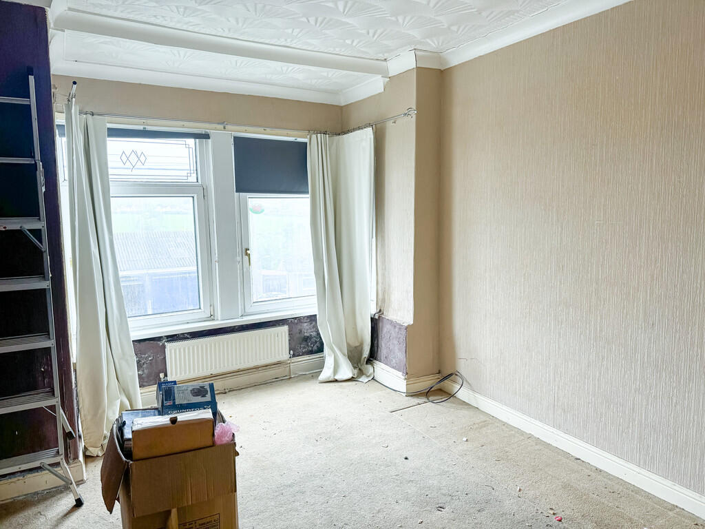 Southend Terrace, Pontlottyn, Bargoed - View 6