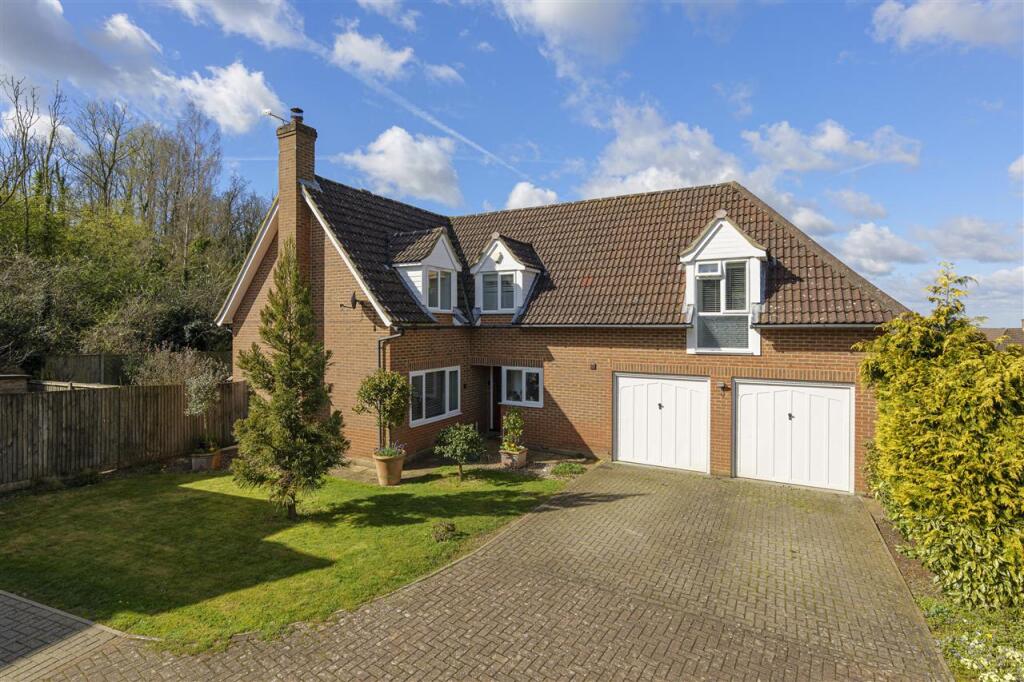 Main image of property: Weatherall Close, Dunkirk, Faversham