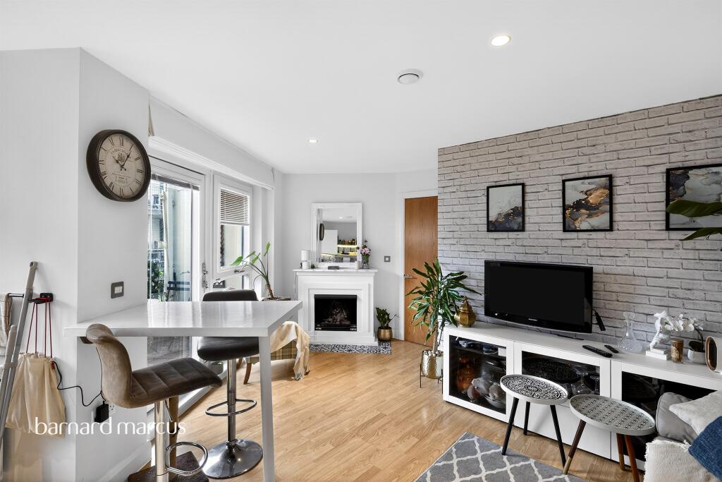 Main image of property: Silwood Street, London