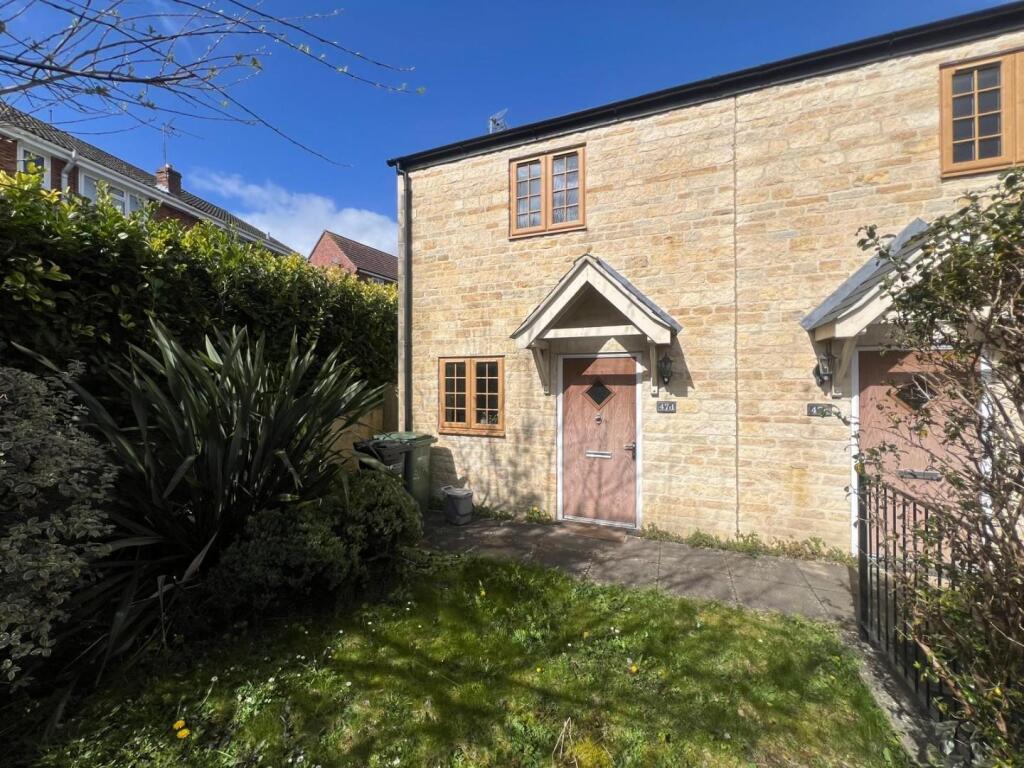 Main image of property: High Street, Cam, Gloucestershire