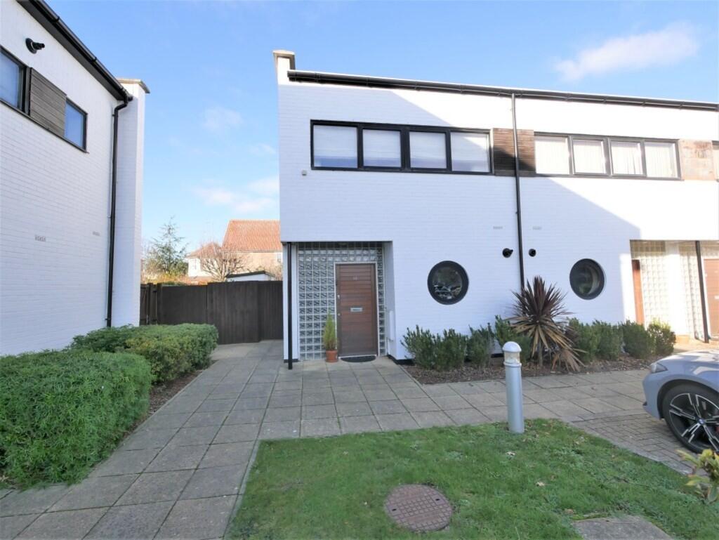 Main image of property: Witney Close, Ipswich, Suffolk