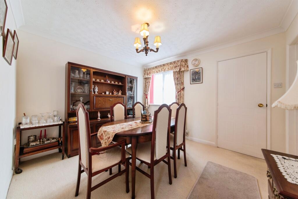 House in Peterborough - View 3