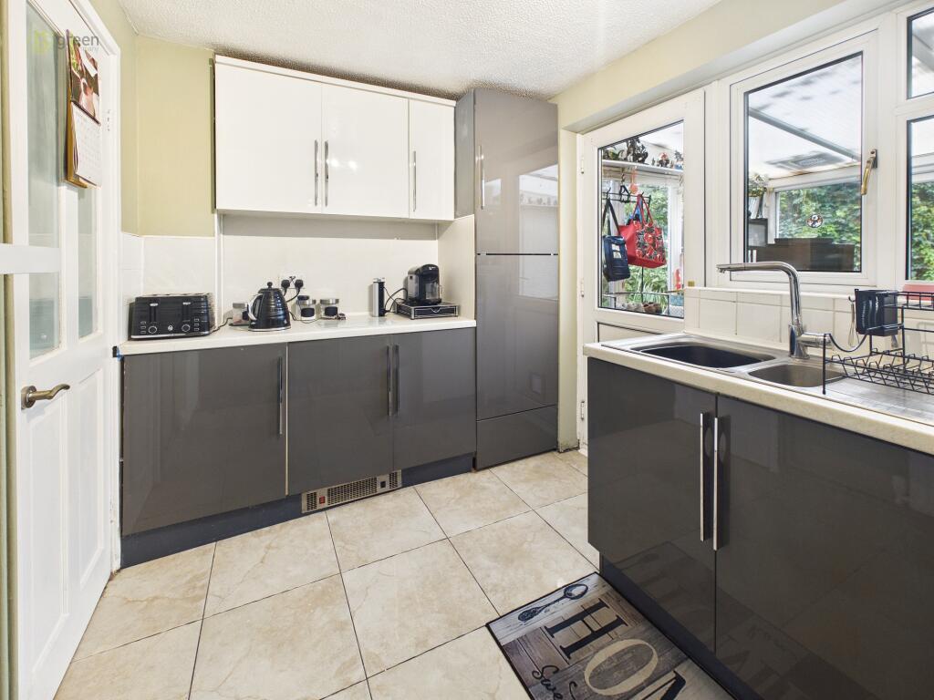 Littlecote Drive, Sutton Coldfield, B23 photo 4