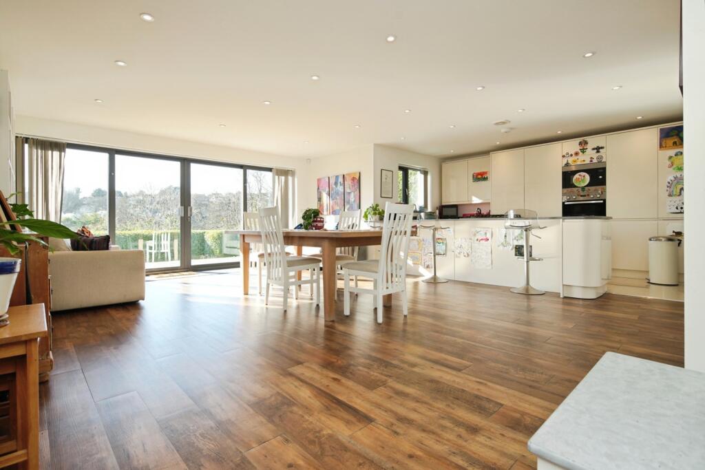 Wellesbourne Rise, Brighton, East Sussex, BN1 photo 2
