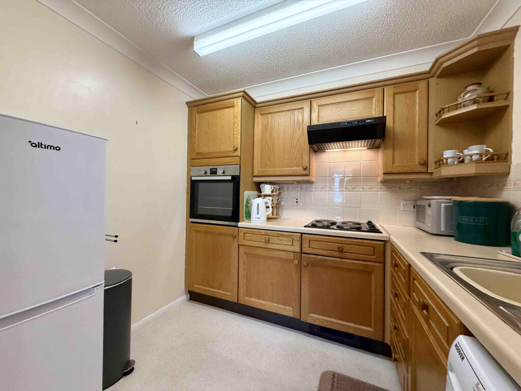 Apartment in Ipswich - View 5