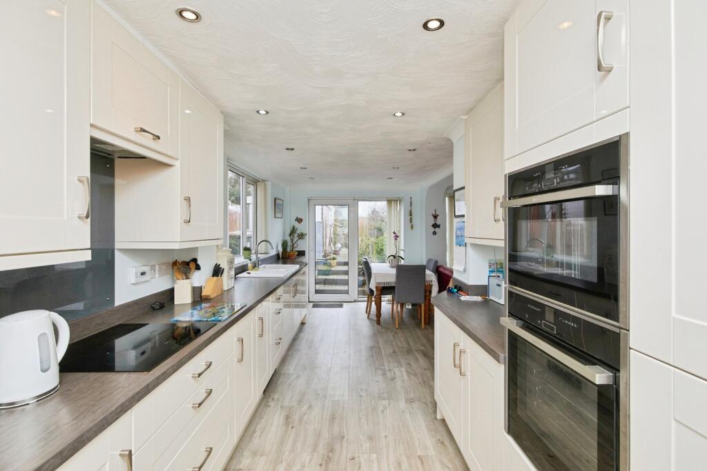 House in Nottingham, Toton - View 2