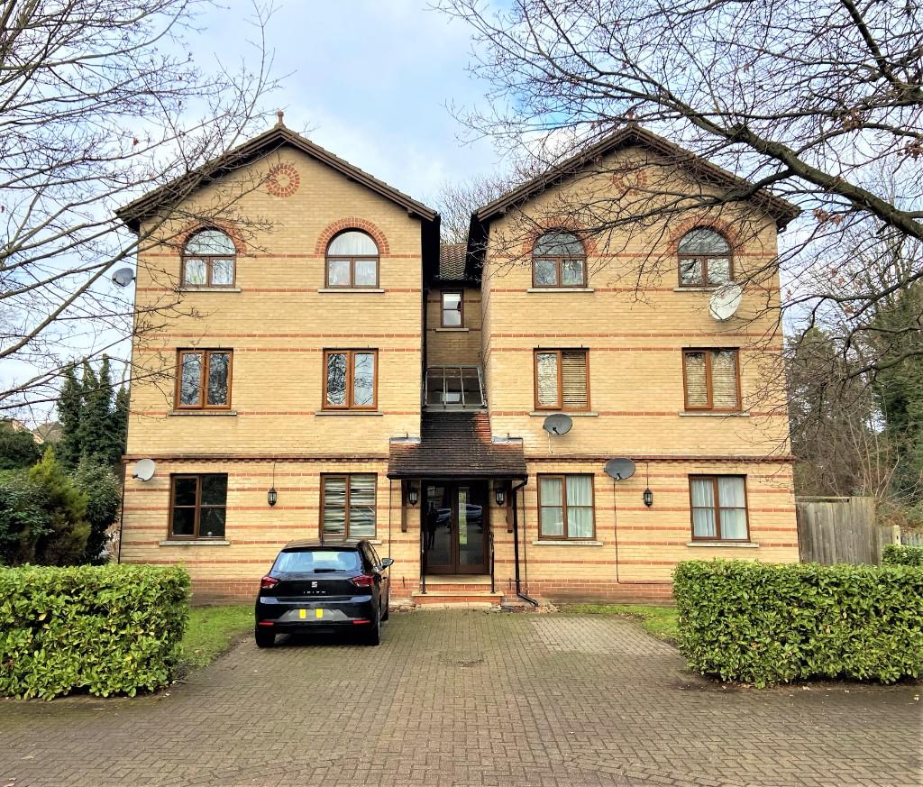 Main image of property: Rushdon Close, Romford, London, RM1