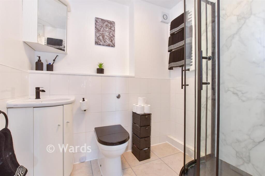 Apartment in Dover, Deal - More