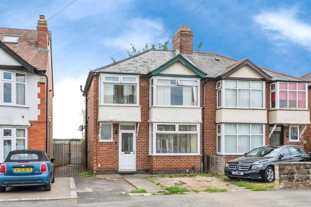 Main image of property: Fern Hill Road, Oxford