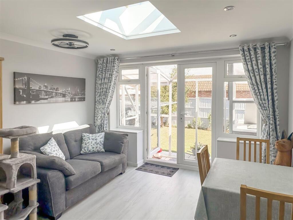House in Brighton - View 3