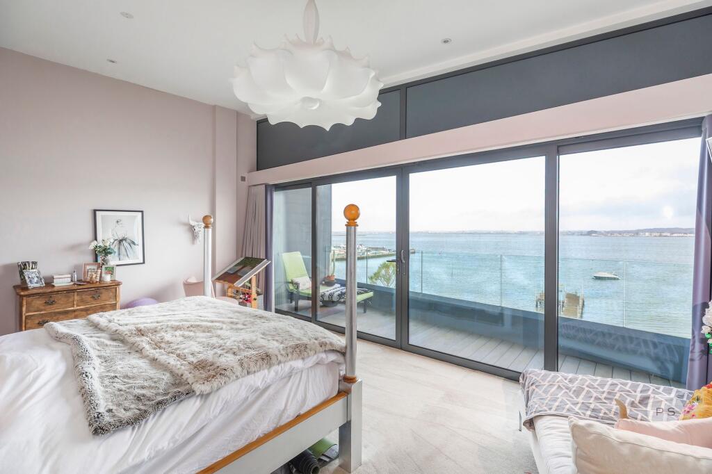 Additional image 12 of Rhode House, The Horseshoe, Sandbanks, Poole, BH13 7RW