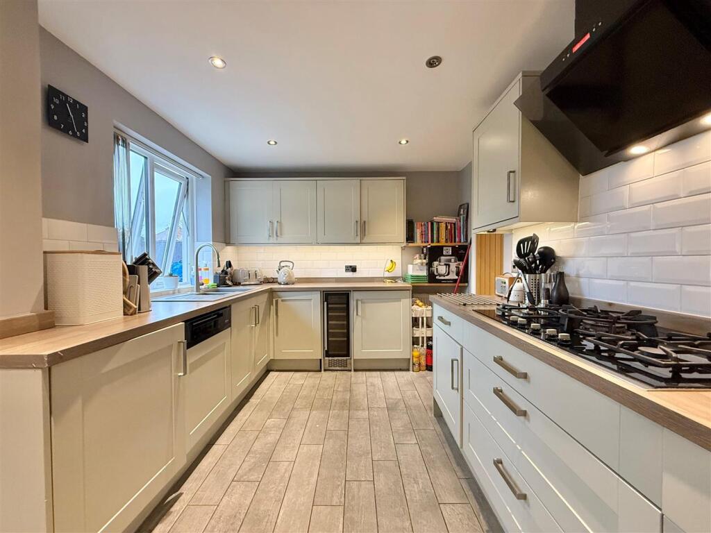 Additional image 7 of Manor Lane, Halesowen