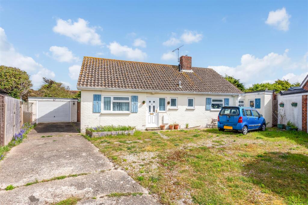 House in Chichester, West Wittering - View 2