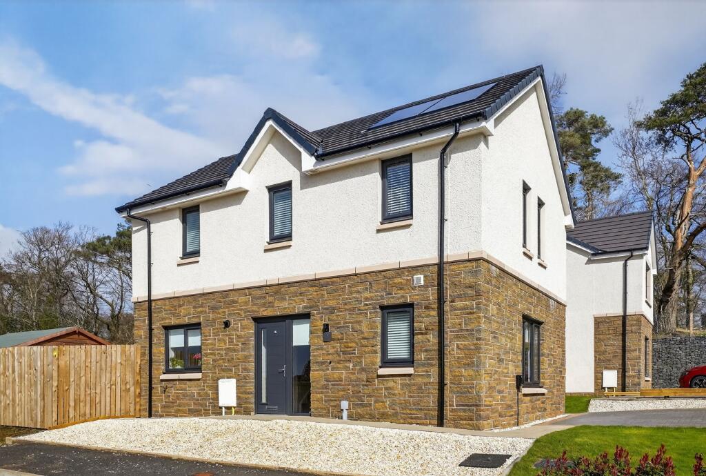 Main image of property: 7 Woodside Drive, Coylton, KA6 6FH