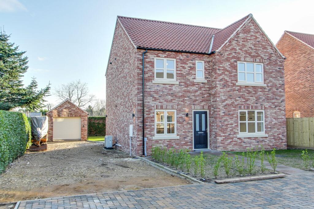 4-bed detached on Jewson Court, Walton Highway, PE14, £375,000