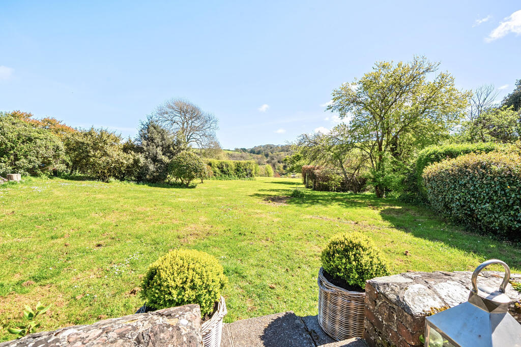 Parsonage Road, Newton Ferrers, Plymouth, Devon photo 4
