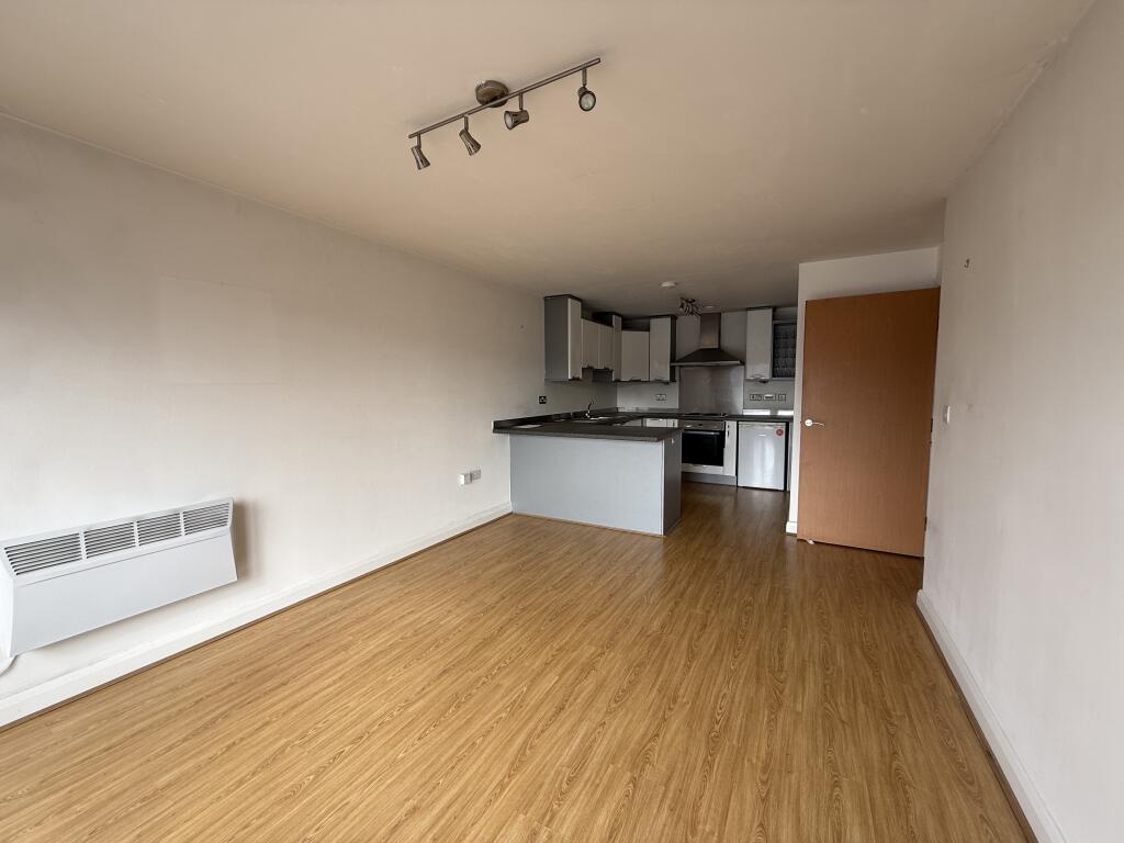 Apartment in Chester - View 4