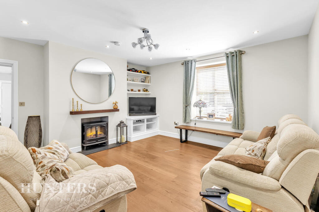 House in Rochdale, Clough - View 3