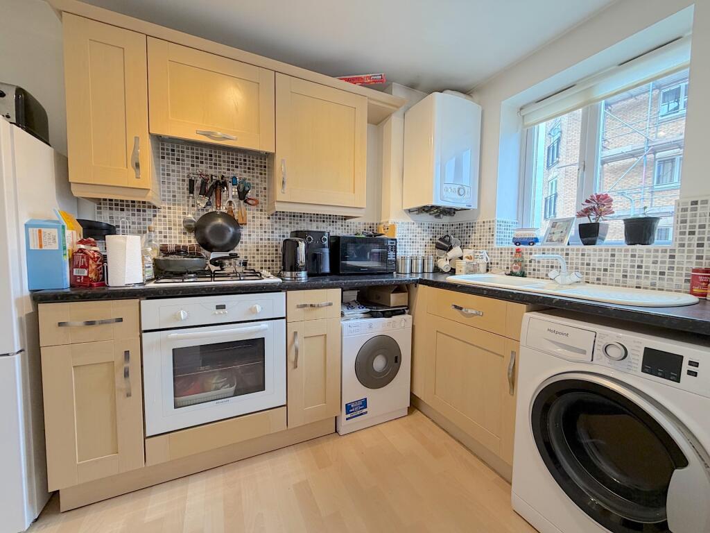 Apartment in Wolverhampton - More
