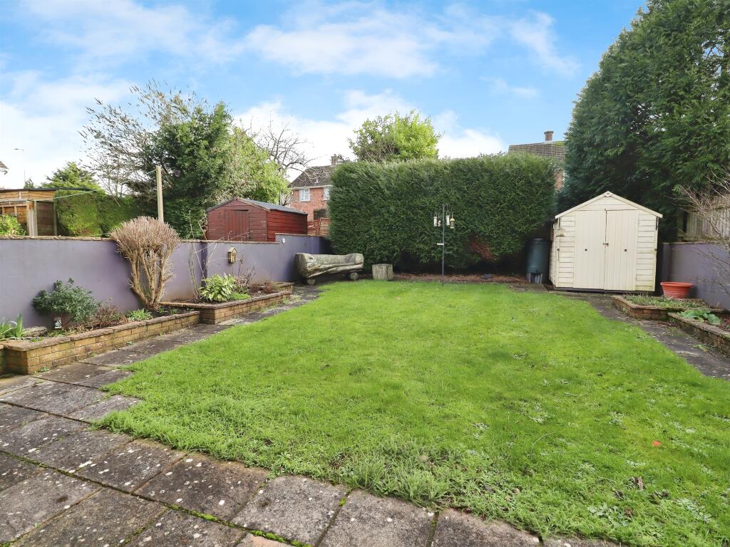 Dickens Avenue, Llanrumney, Cardiff photo 3