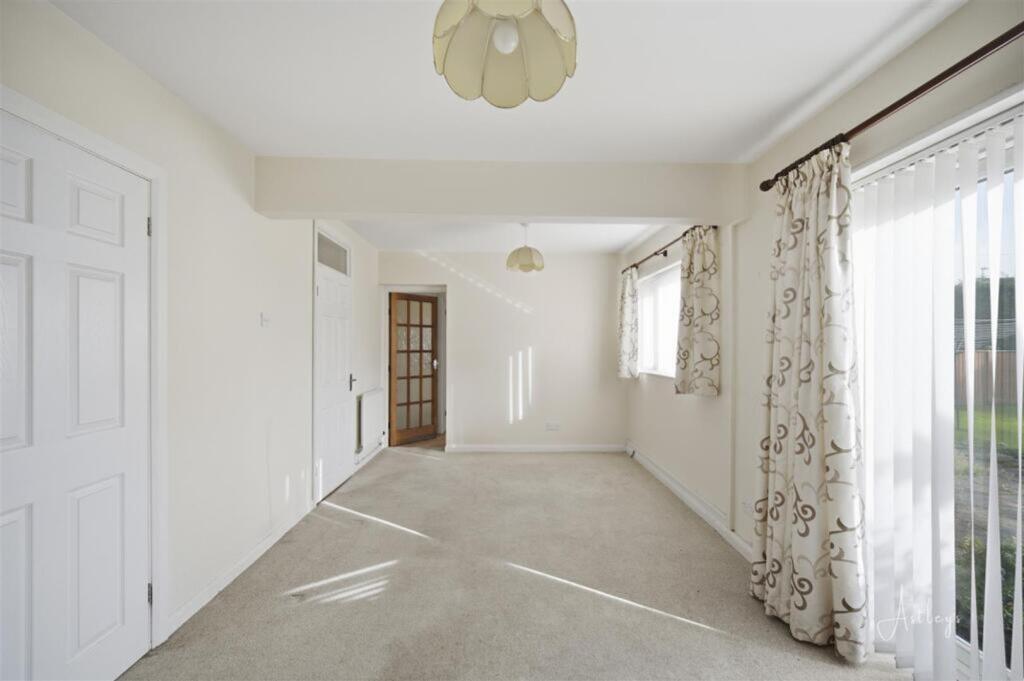 House in Swansea - View 5