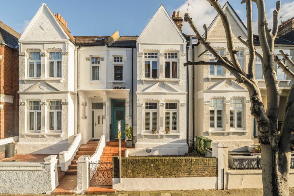 Main image of property: St. Ann's Hill, Earlsfield