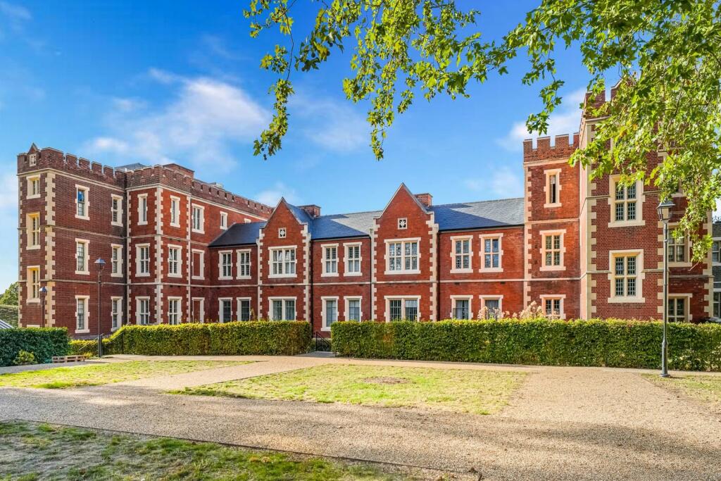 Main image of property: Holt Gardens, London, SW17