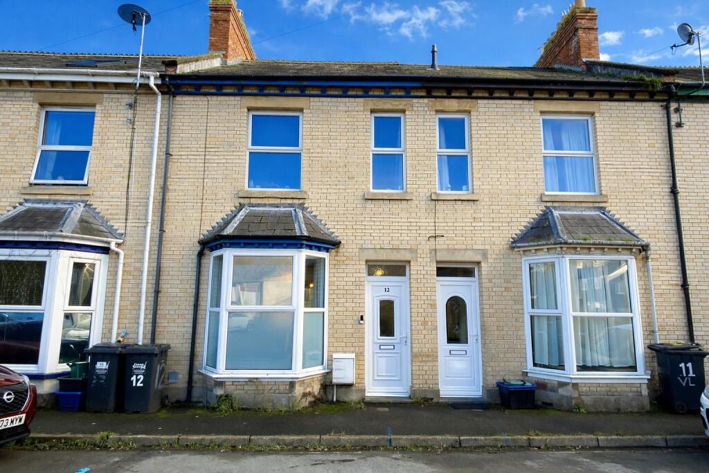 Main image of property: Victoria Lawn, Newport