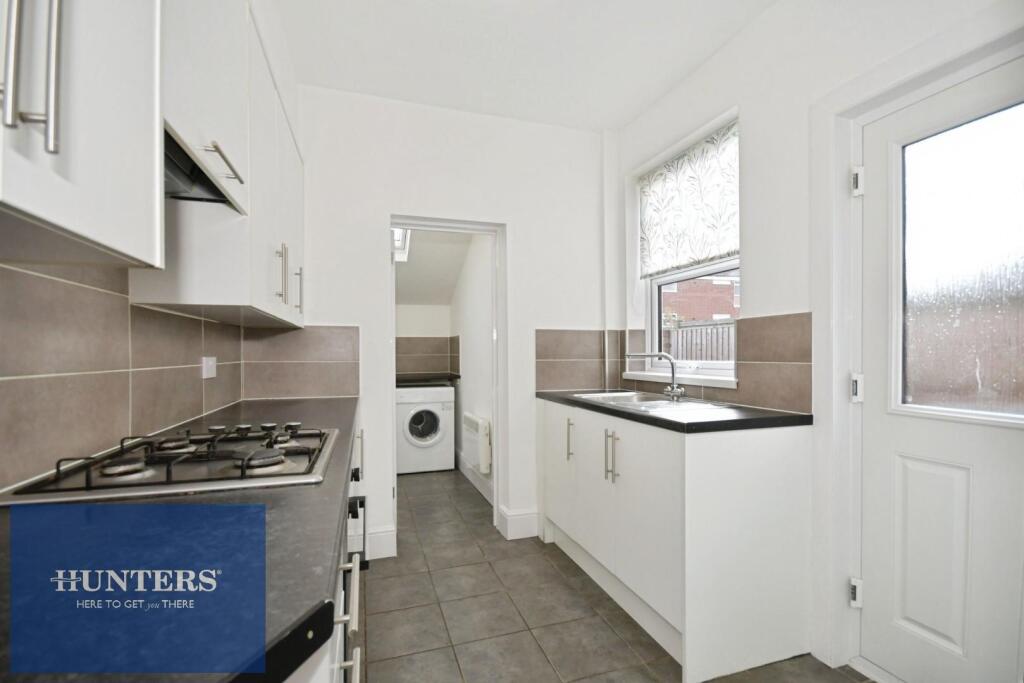 Heaton Street, Brampton, Chesterfield, S40 3AQ photo 4
