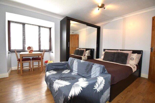 Main image of property: Boxwood Close, West Drayton, Hillingdon, UB7