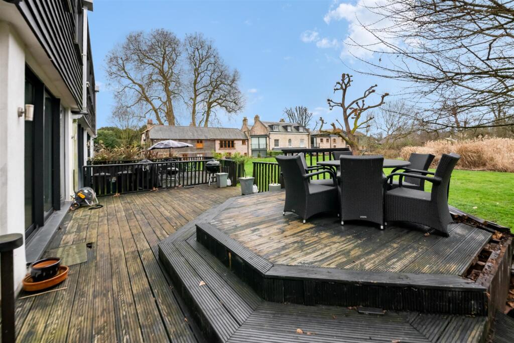 Main image of property: Old Mill Close, Uxbridge