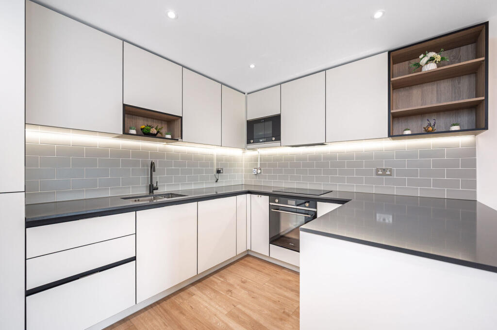 Apartment in London - View 4
