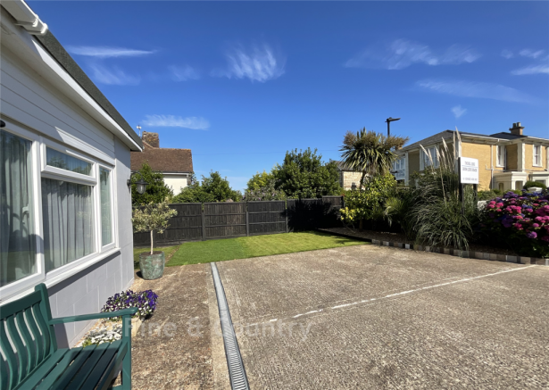 Garden & Parking**