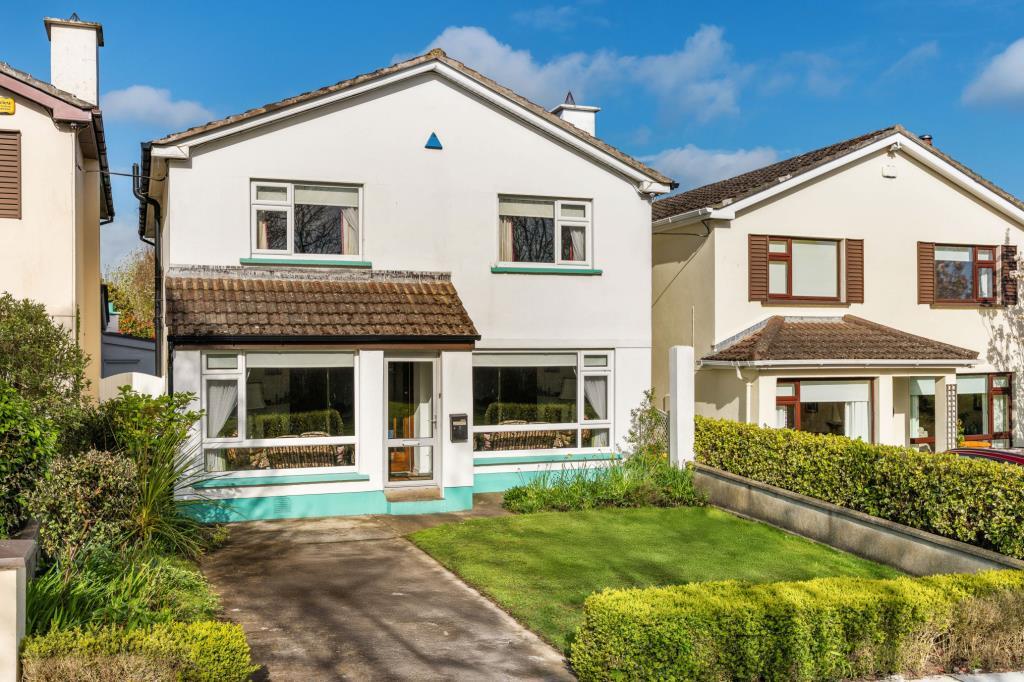 Main image of property: 7 The Moorings, Coast Road, Malahide, Co Dublin, K36 KT57