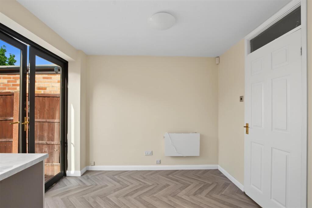 House in Nottingham, Stapleford - More