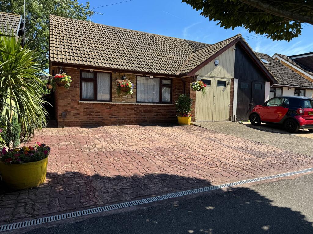 Main image of property: Hornbeam Road, Theydon Bois, CM16