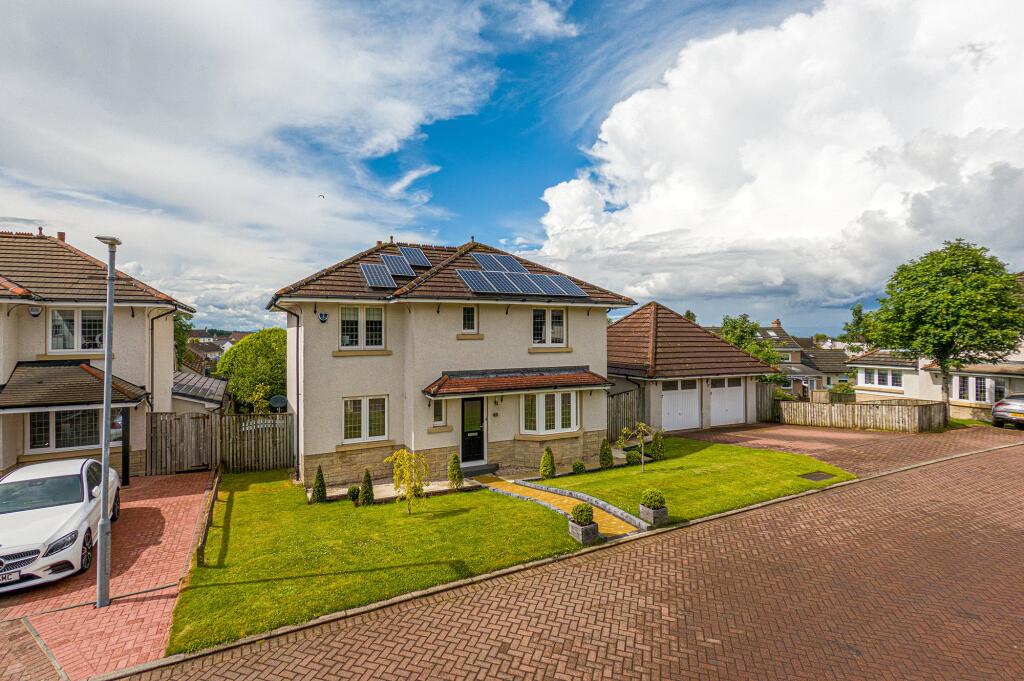 5-bed detached on St. Vigeans Place, Newton Mearns, Glasgow, £499,999