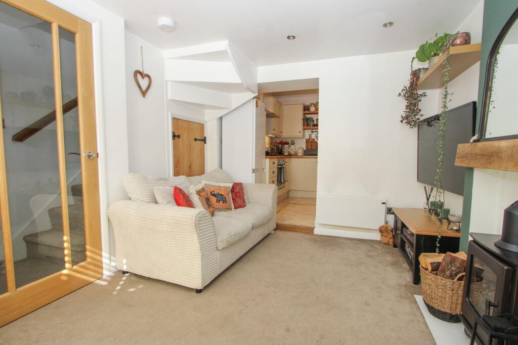 House in Wotton-under-Edge, West End, Wickwar - View 4